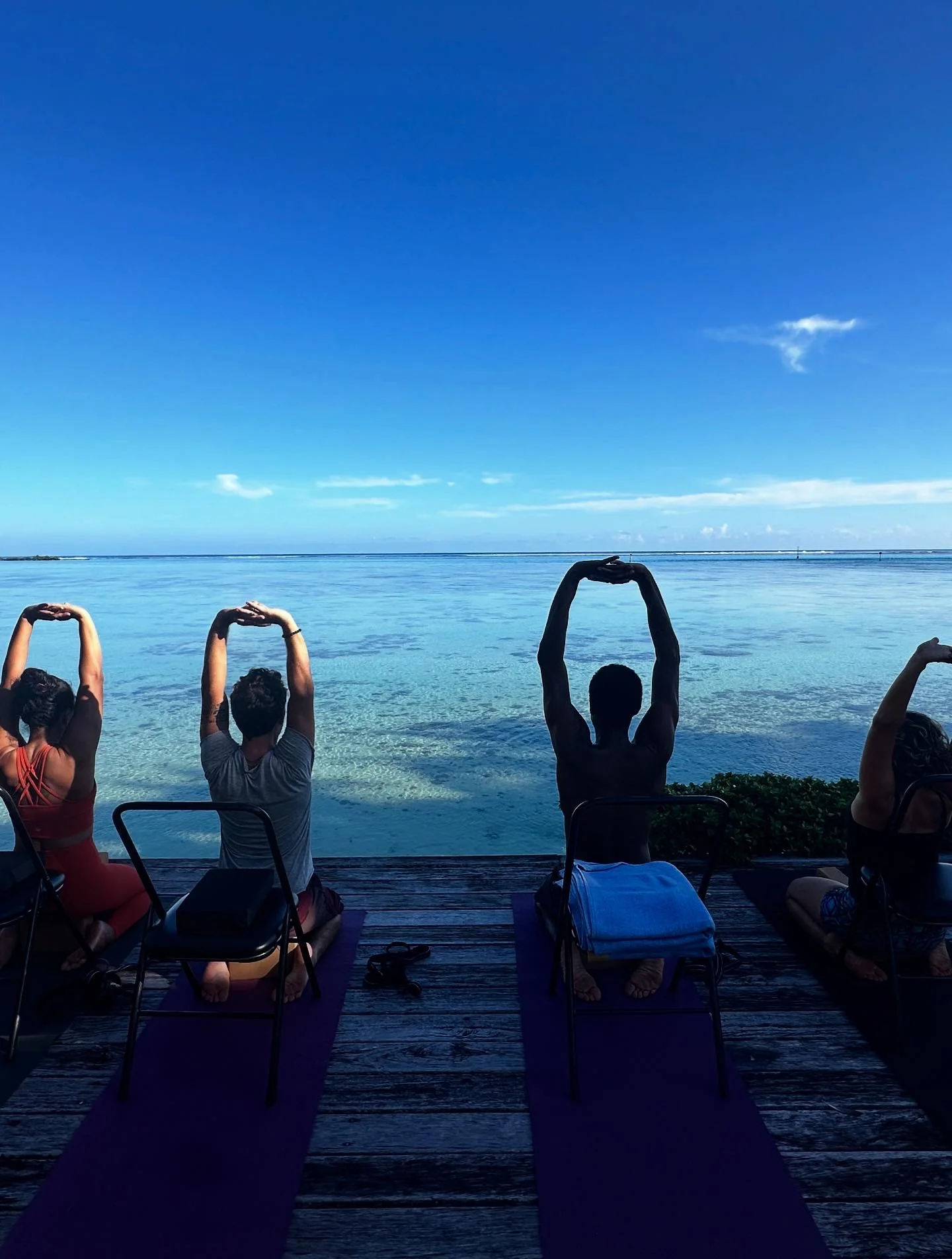 Retraite yoga face au lagon polynésien